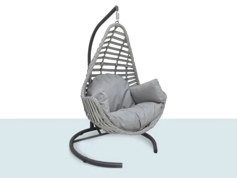 Kule salıncak, minder dahil, yaylı salınım sistemi ve metal iskelet